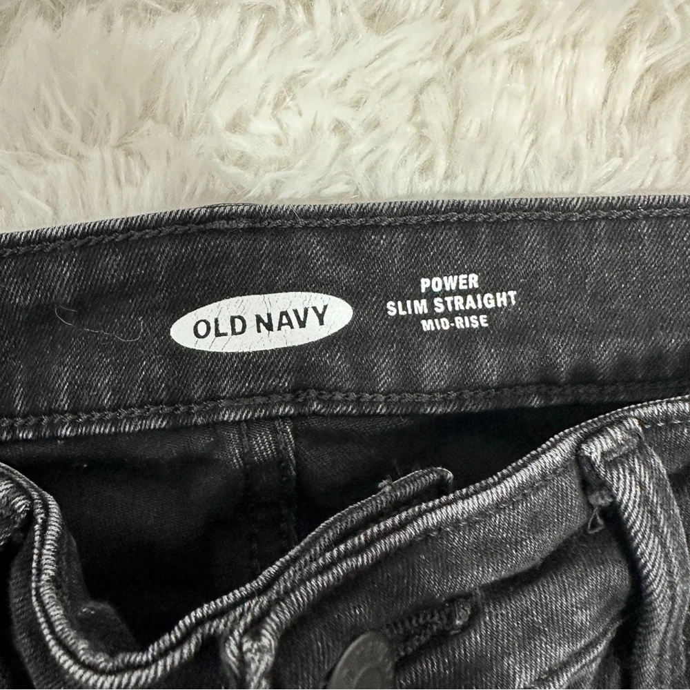 Old Navy Power Slim Straight Jeans 6 Short Black Distressed Mid Rise